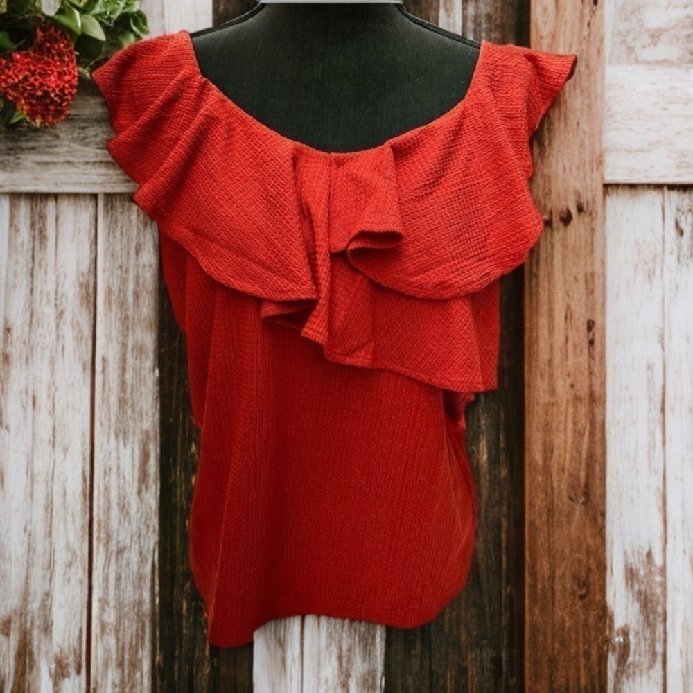 Nine West Women’s M Tiered Flutter Sleeveless Top Dogwood Leaf Red - Picture 13 of 14